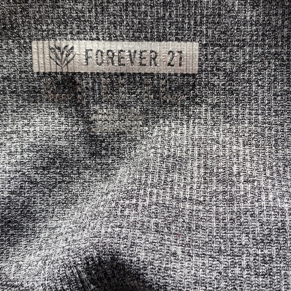 Forever 21 and Old Navy Active 2 pairs Medium joggers - Picture 12 of 12